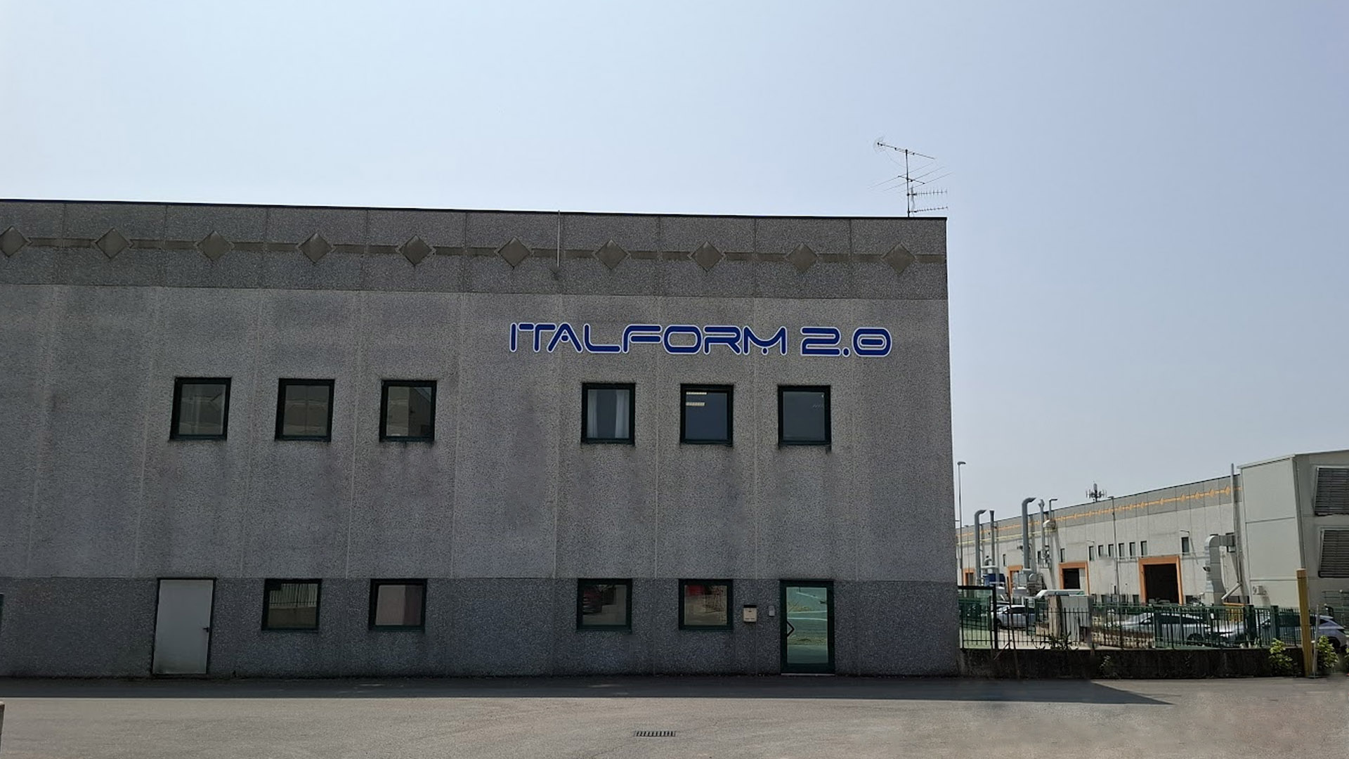 Italform 2.0 - Capannone industriale